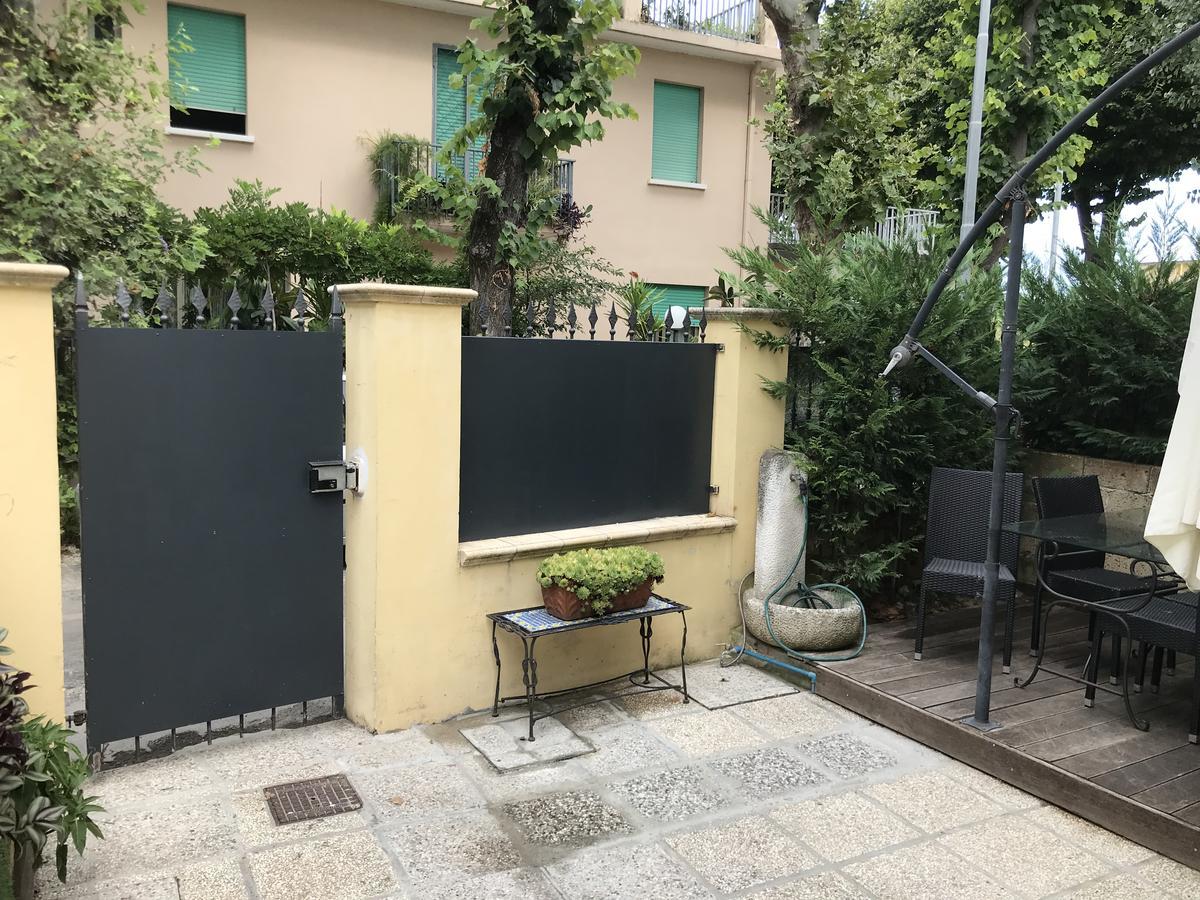 Villa Grazia Римини Екстериор снимка